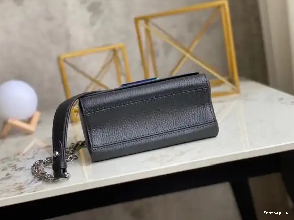Frstbag ru PM VUITTON TWIST LOUIS 0512